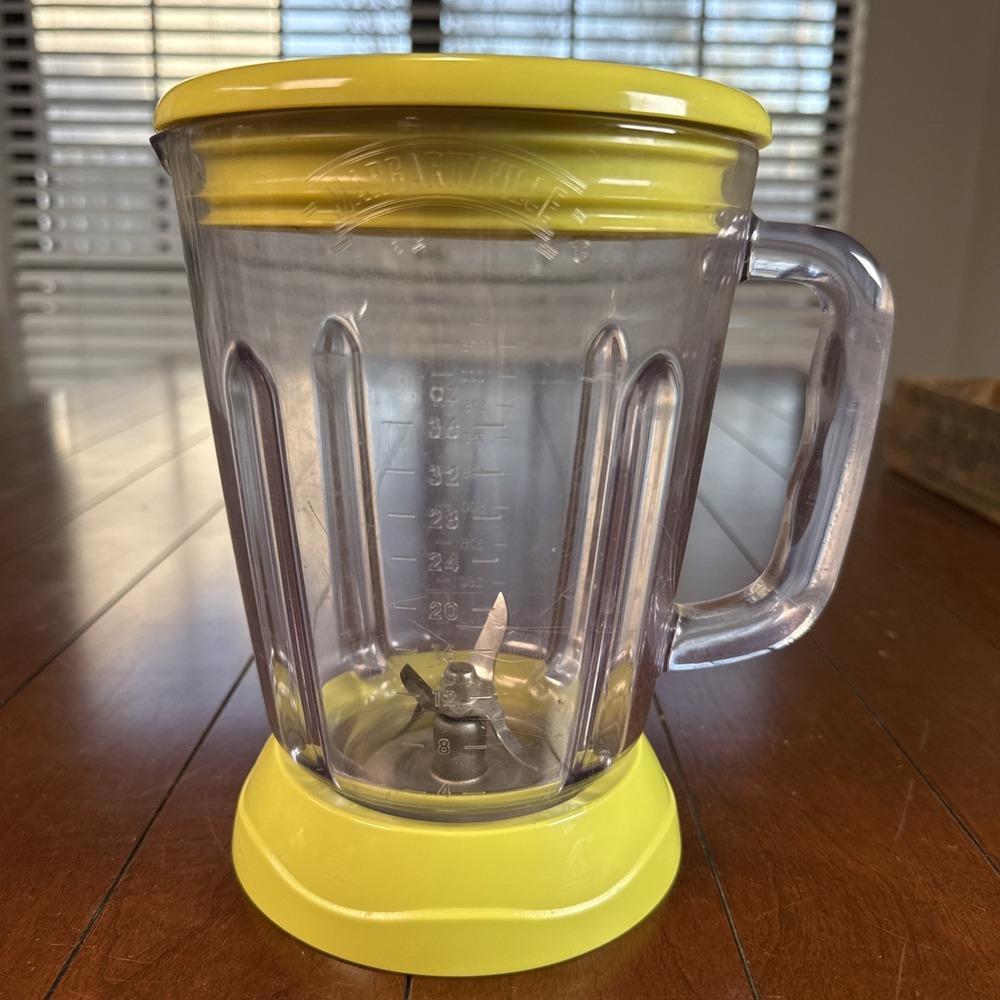 Margaritaville Frozen Concoction Maker Plastic Pitcher 36oz DM0500 DM0600 DM0700